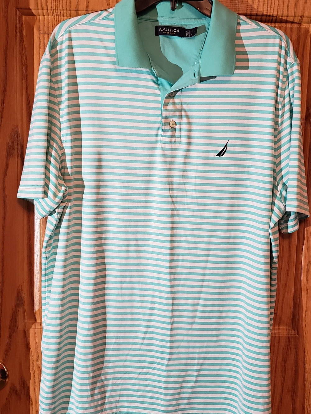 Nautica Men's Mint‎ Green and White Striped Polo. Large. Small Blemish See Pic